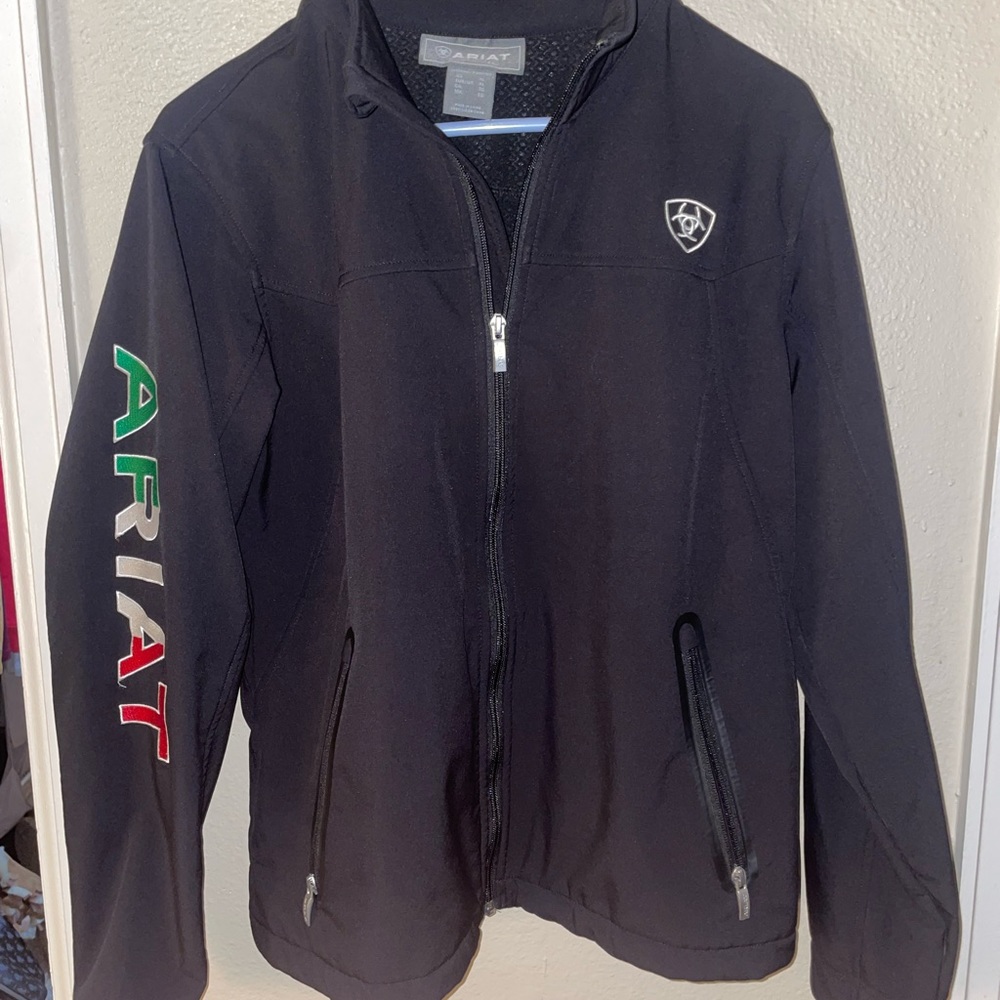 Ariat jacket size XL women’s, black